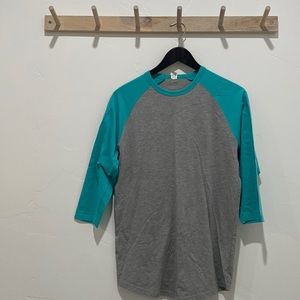 Luxury JLT Color-Blocked 3/4 sleeve Shirt